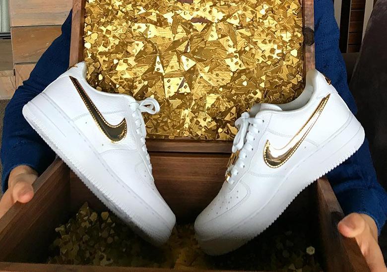 nike-air-force-1-low-24k-gold